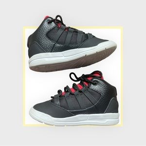 Nike Air Jordan Max Aura AQ9215-006 Shoes Black & Red TODDLER US Size 9C